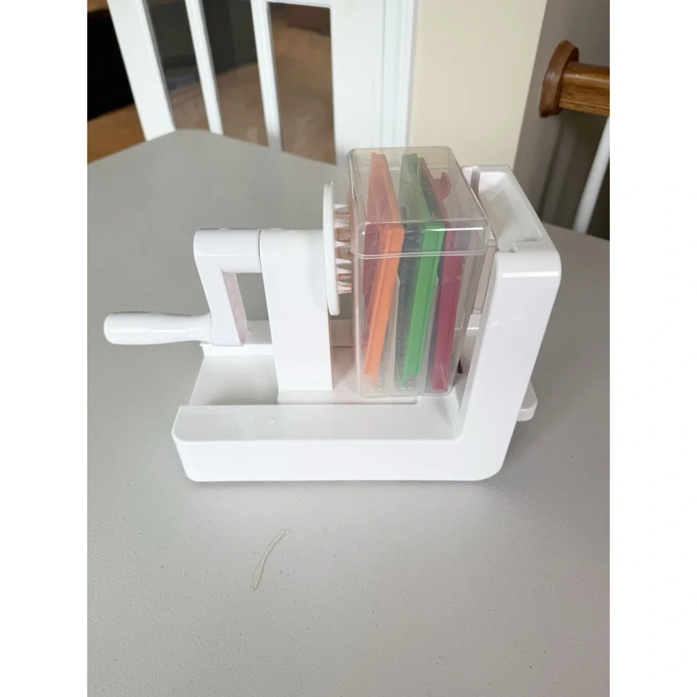 OXO Good Grips 3-Blade Tabletop Spiralizer with StrongHold Suction NEW